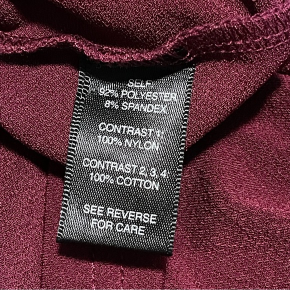 🍇 Buckle Black Lace High Neck Top - Picture 6 of 11